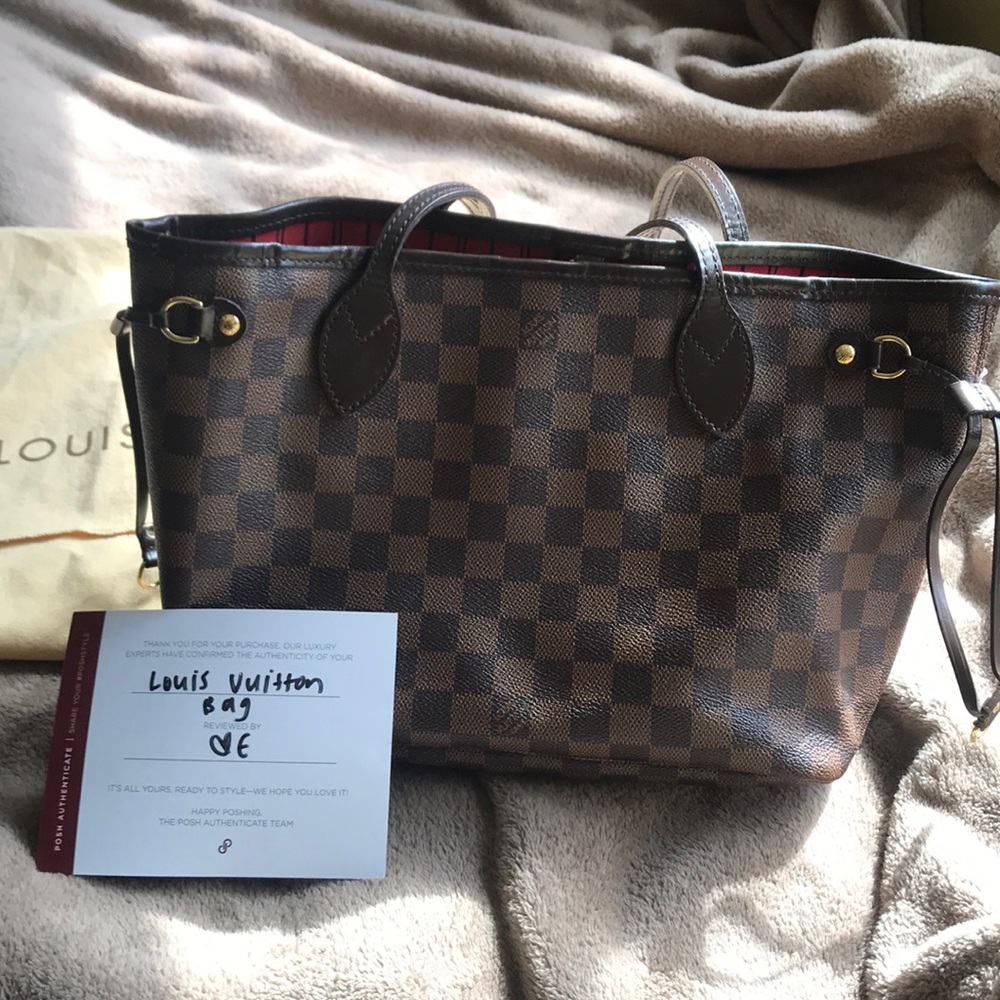 Louis Vuitton never full bag